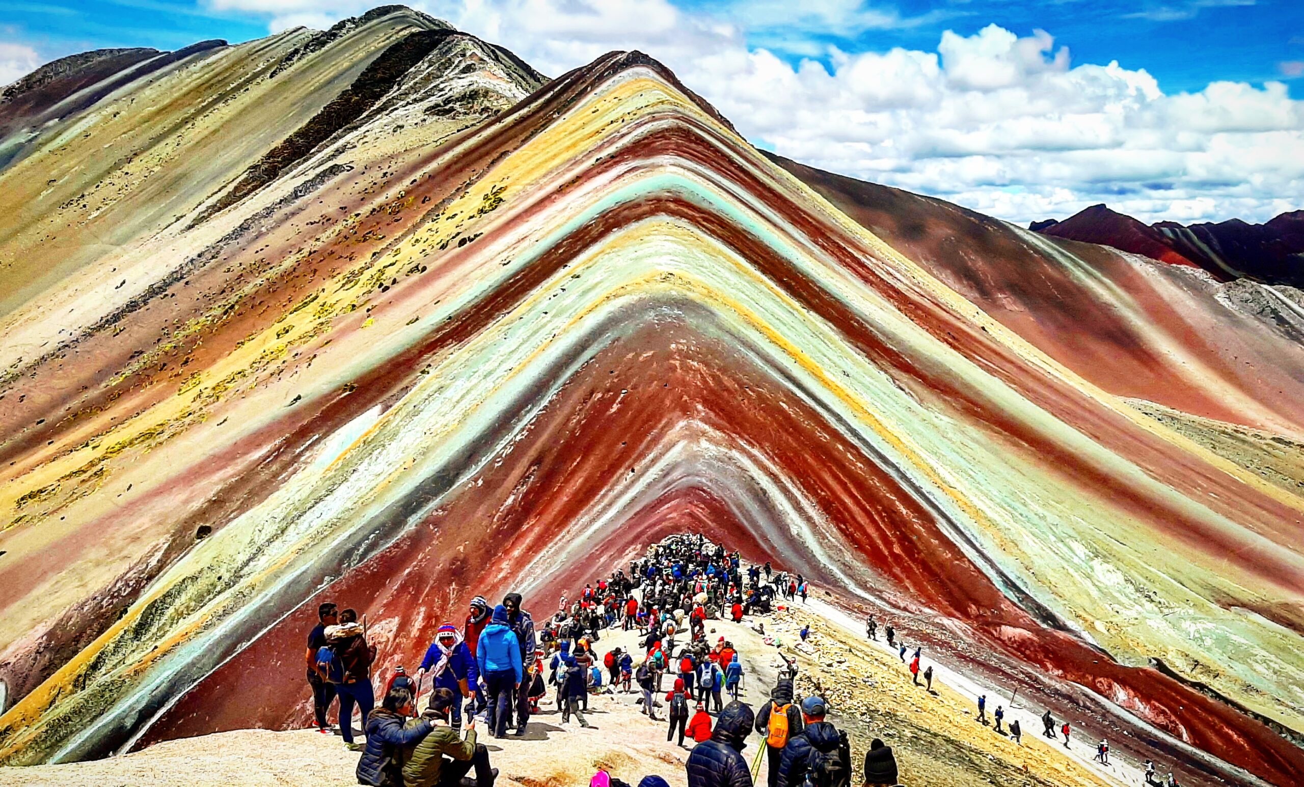 Montañas del Arco Iris